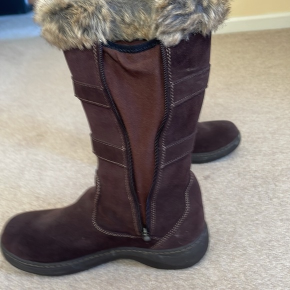 LLBean women’s winter boots, size 10, medium - Picture 2 of 4